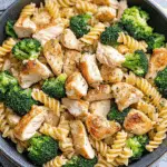 The BEST Creamy Chicken and Broccoli Pasta